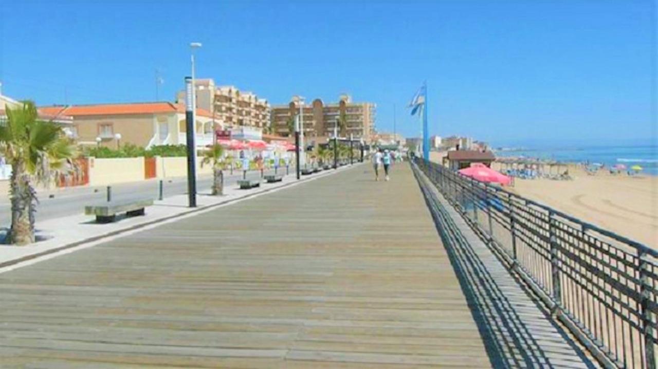 Apartment With Pool, Sea Views & Balcony Less Than 10Min Walk To La Mata Beach! Torrevieja Zewnętrze zdjęcie