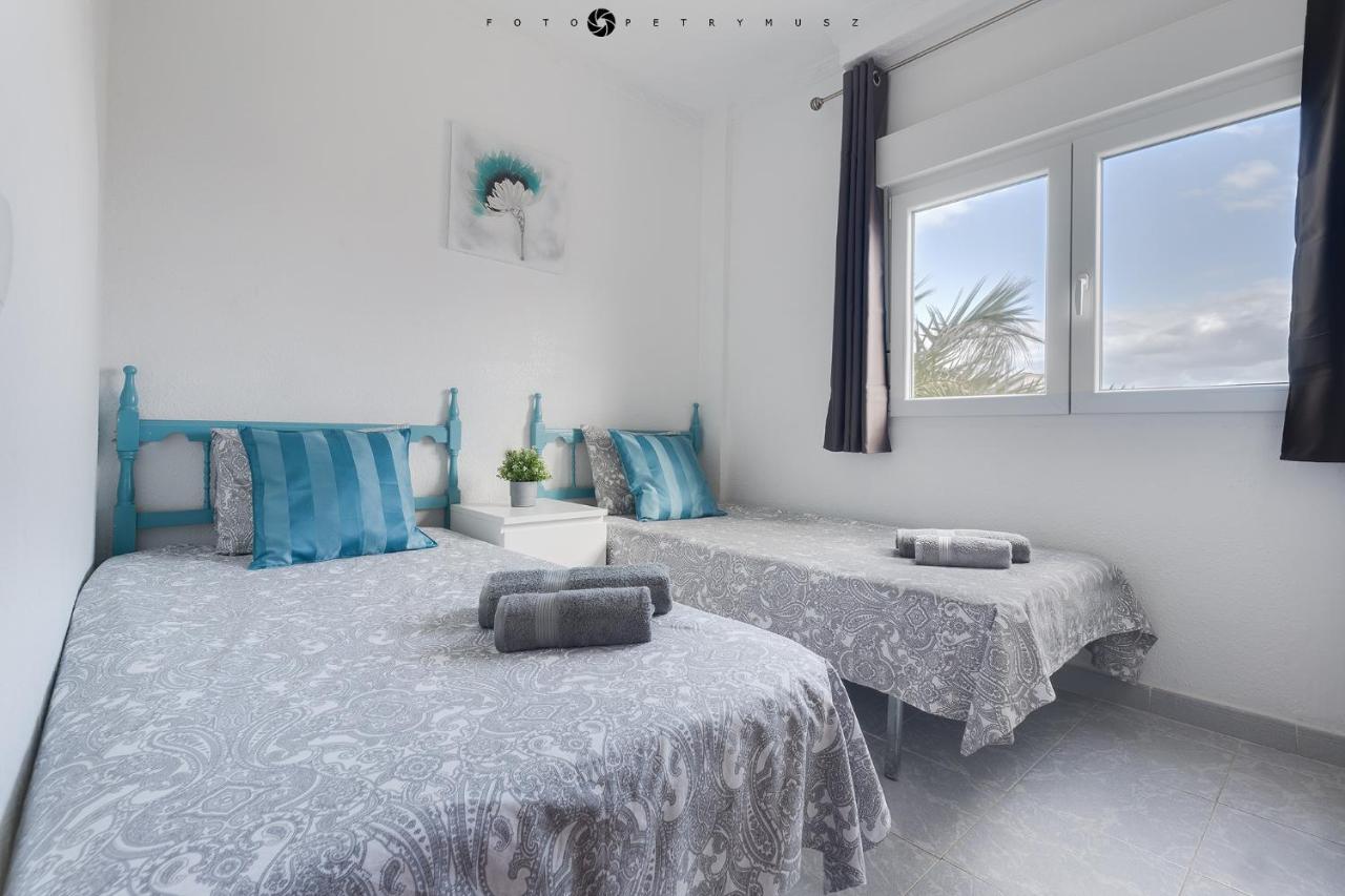 Apartment With Pool, Sea Views & Balcony Less Than 10Min Walk To La Mata Beach! Torrevieja Zewnętrze zdjęcie